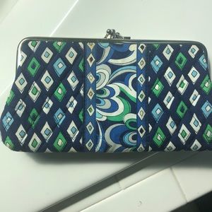 Vera Bradley clasp clutch wallet